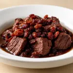 rheinischer Sauerbraten mit Rosinen - featured image