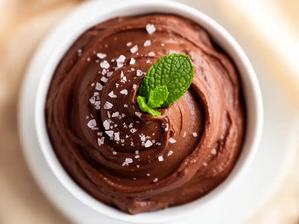 Cremige Vegane Schoko-Avocado-Mousse: 5-Minuten Rezept 4 vegane Schoko-Avocado-Mousse preparation steps